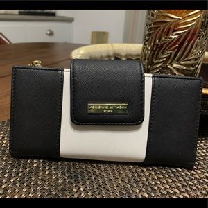 Adrienne Vittadini - Fold Top Zippered Wallet